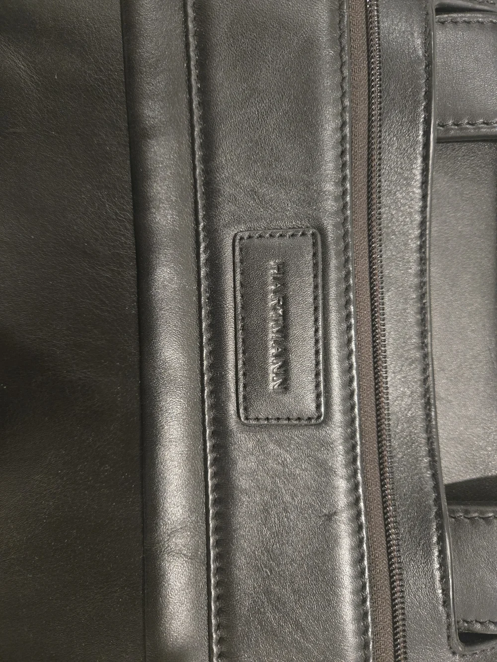 N/A black leather